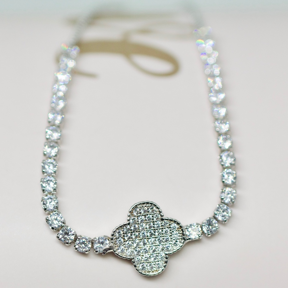 18k Gold Dipped Adjustable Tennis Leaf Bracelet - image 2